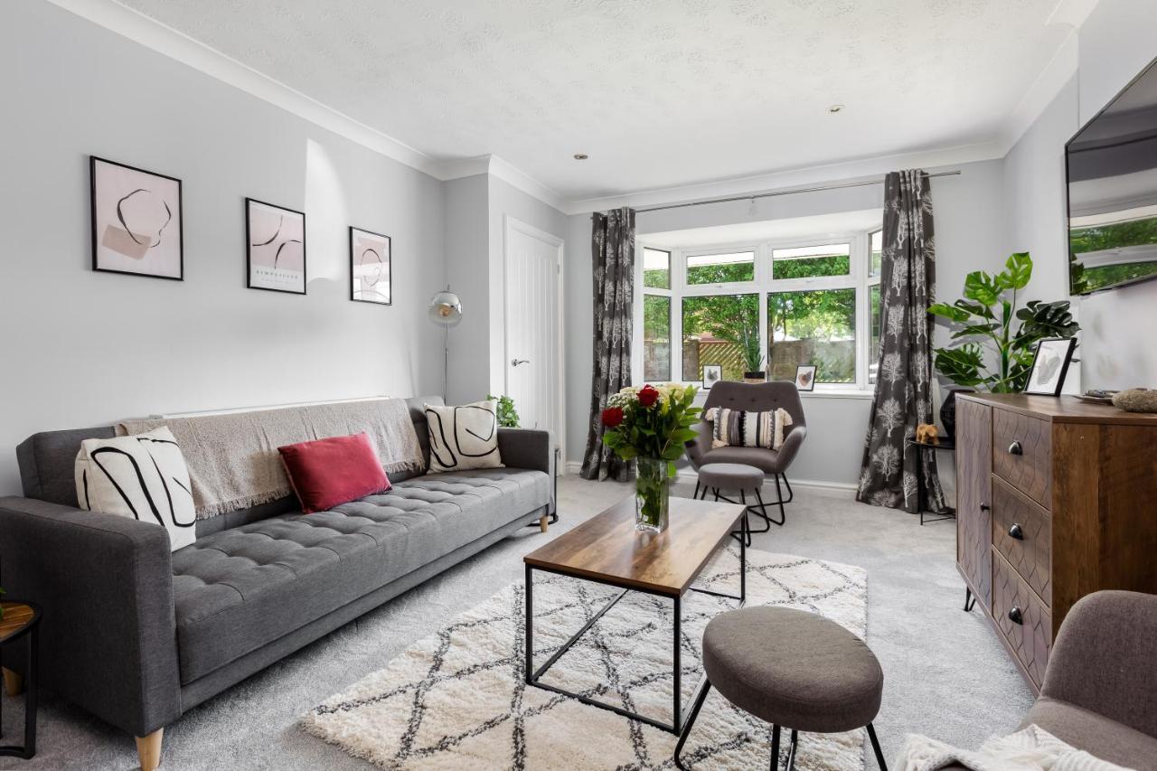 Curlew - 3 Bedrooms Wi-Fi, Parking, Contractors Thornton  Exterior photo